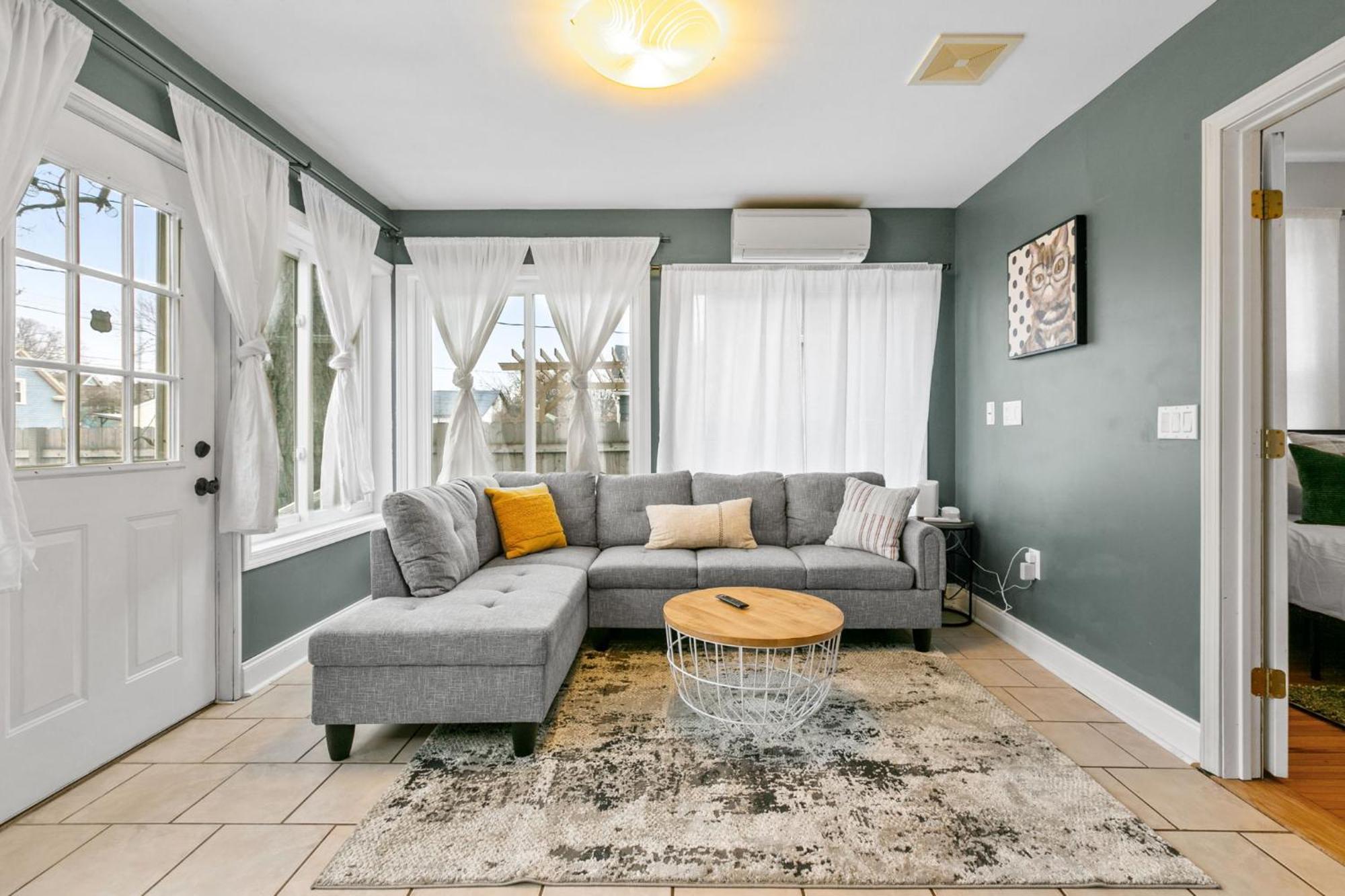 Lyndale Pleasant Getaway Holiday home *