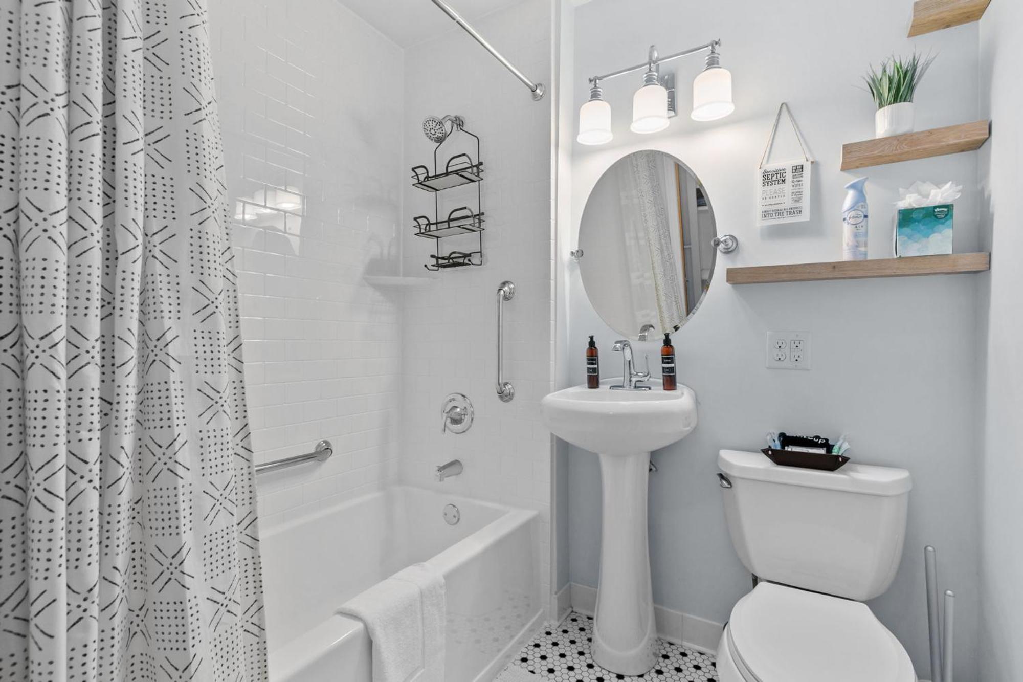 Lyndale Pleasant Getaway * Minneapolis